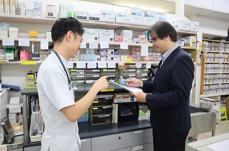豊國先生と事務長さん