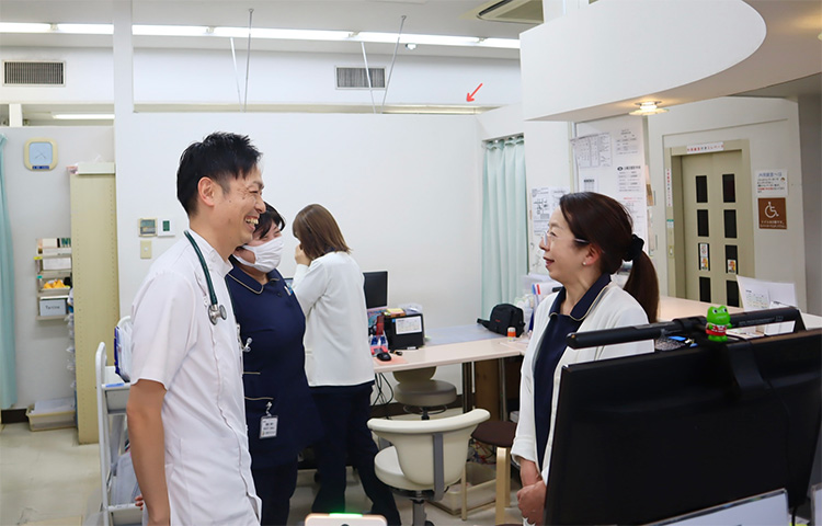 豊國先生と事務スタッフさん